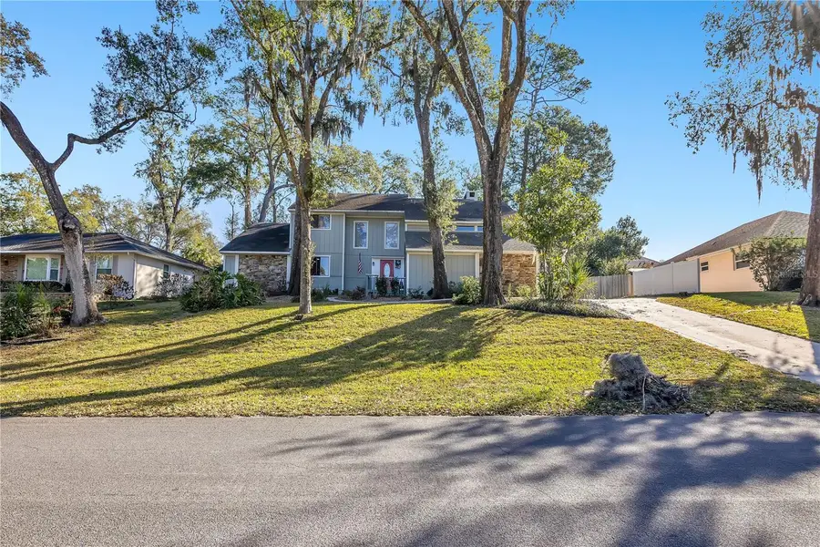 2108 Dogwood Circle, Mount Dora, FL 32757 - Image #2