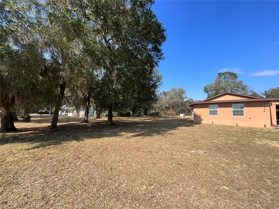20735 SE Highway 42, Umatilla, FL 32784 - Image #3