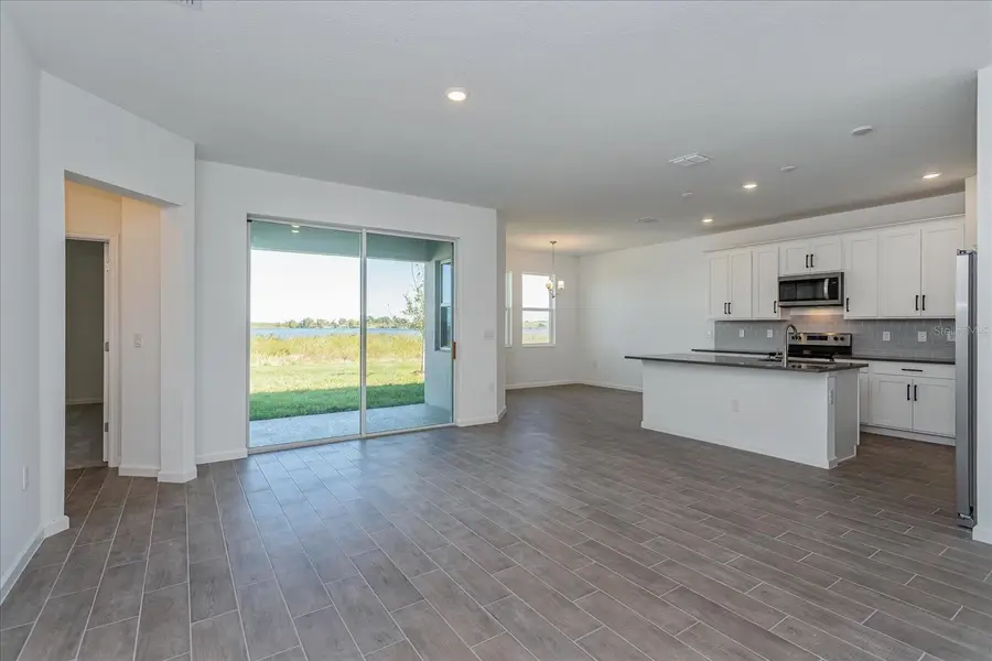 1010 Swamp Chestnut Loop, Lady Lake, FL 32159 - Image #3