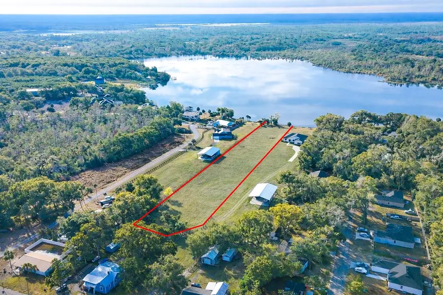 Rose St, Umatilla, FL 32784 - Image #2