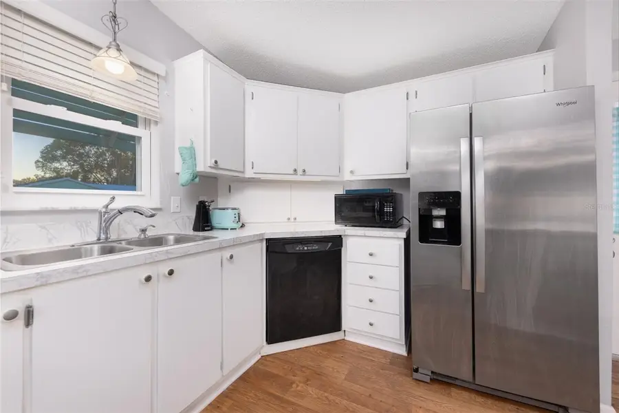 605 Rainbow Boulevard, Lady Lake, FL 32159 - Image #3