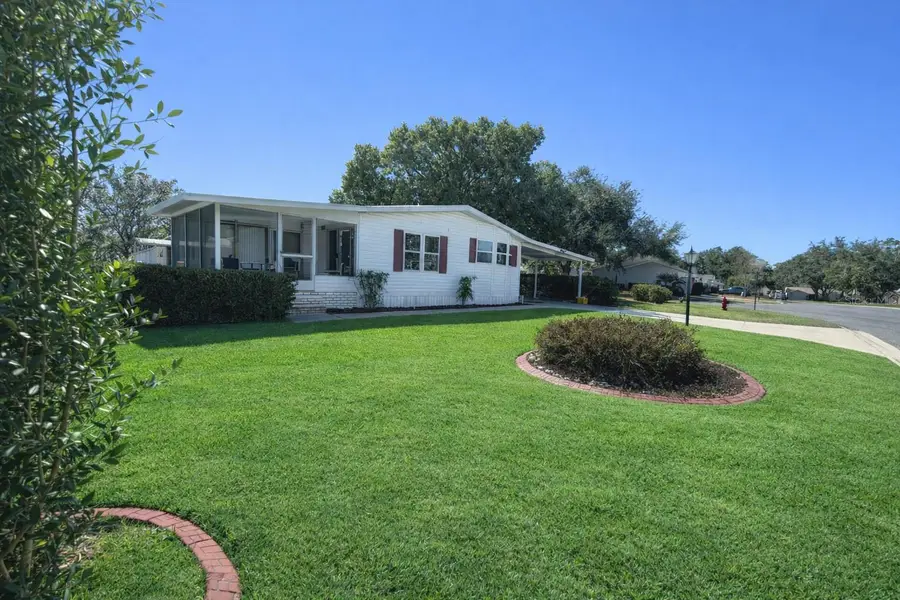 25308 Casa Del Lago Lane, Leesburg, FL 34748 - Image #2