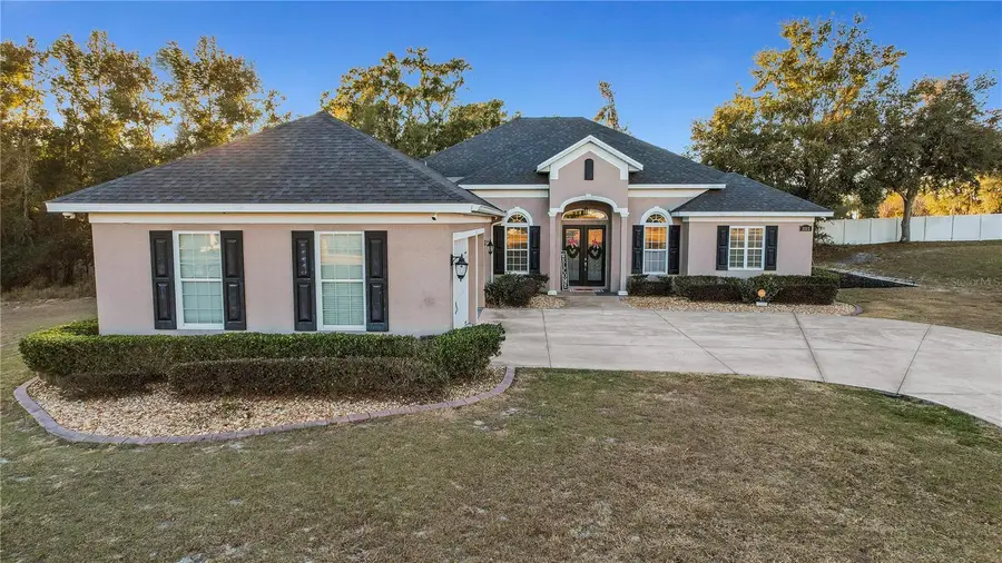 1102 Myrtle Breezes Court, Fruitland Park, FL 34731 - Image #2