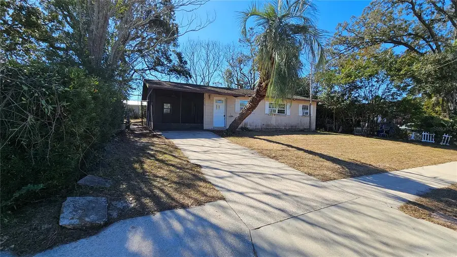 2115 Woodland Boulevard, Leesburg, FL 34748 - Image #2