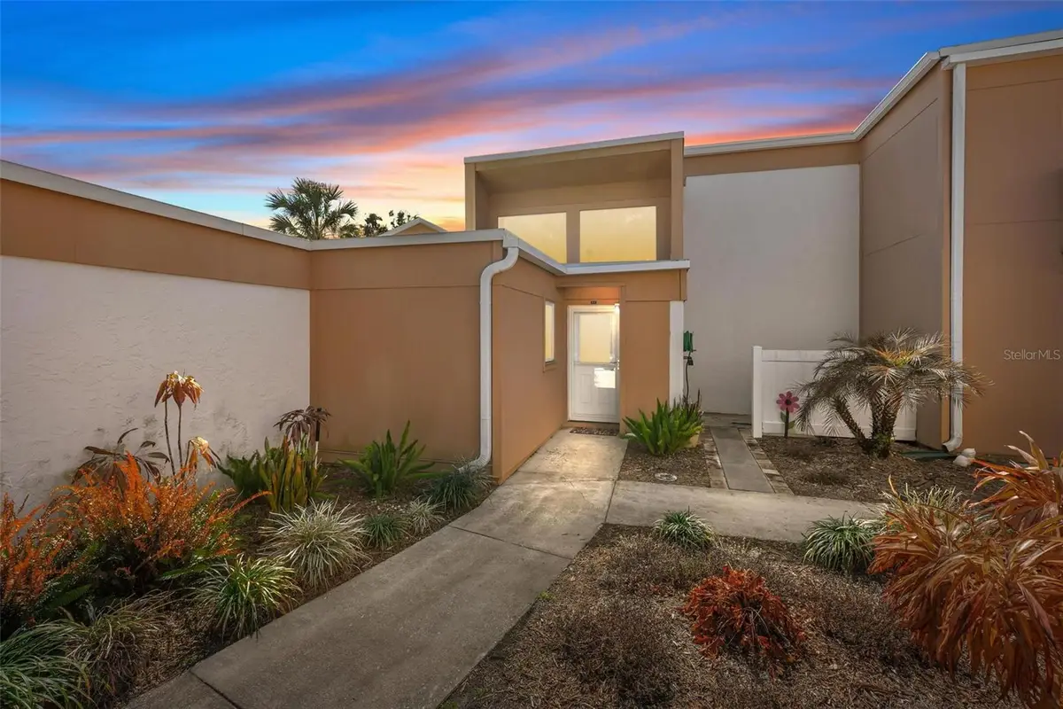 1051 S Highland Street #A, Mount Dora, FL 32757 - #1