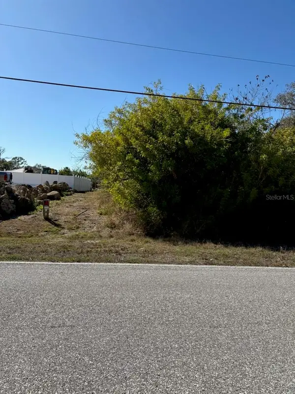 2049 Cornelius Boulevard, PORT CHARLOTTE, FL 33953