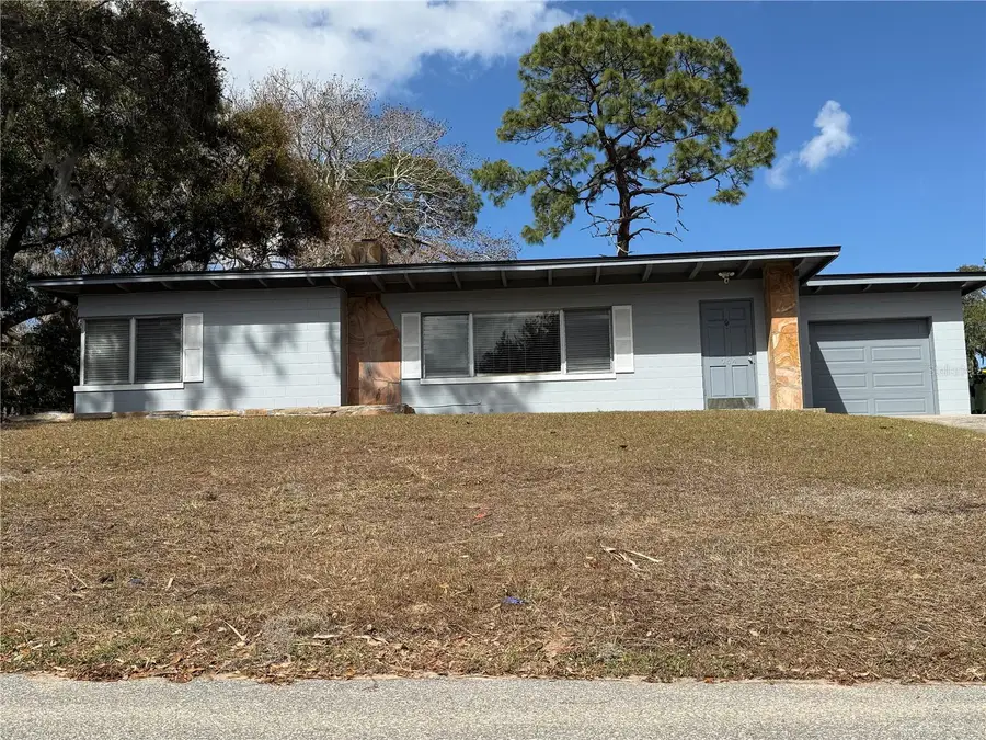 754 Pine Lane, Clermont, FL 34711 - #3