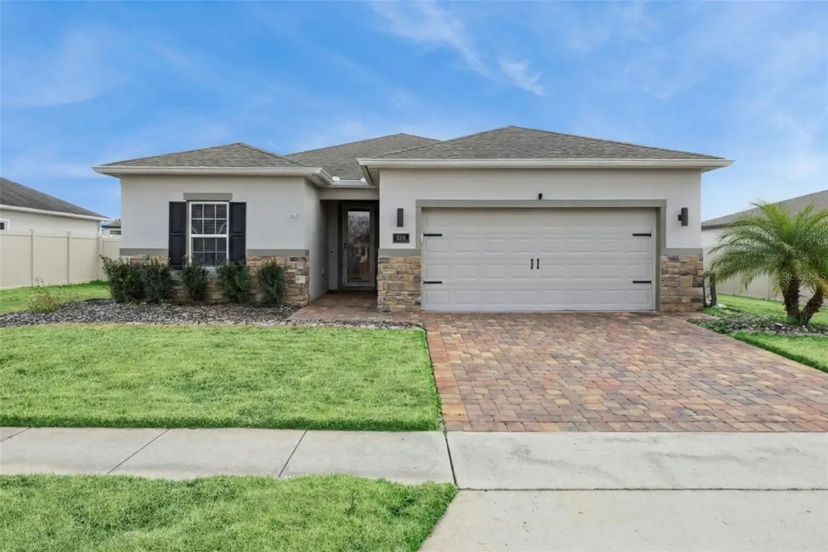 236 Messina Pl, Howey In The Hills, FL 34737 - #1