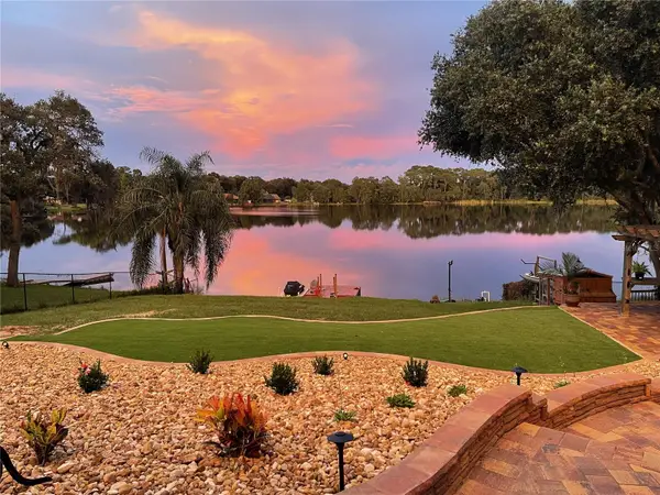 3924 Woodpecker Drive, FRUITLAND PARK, FL 34731