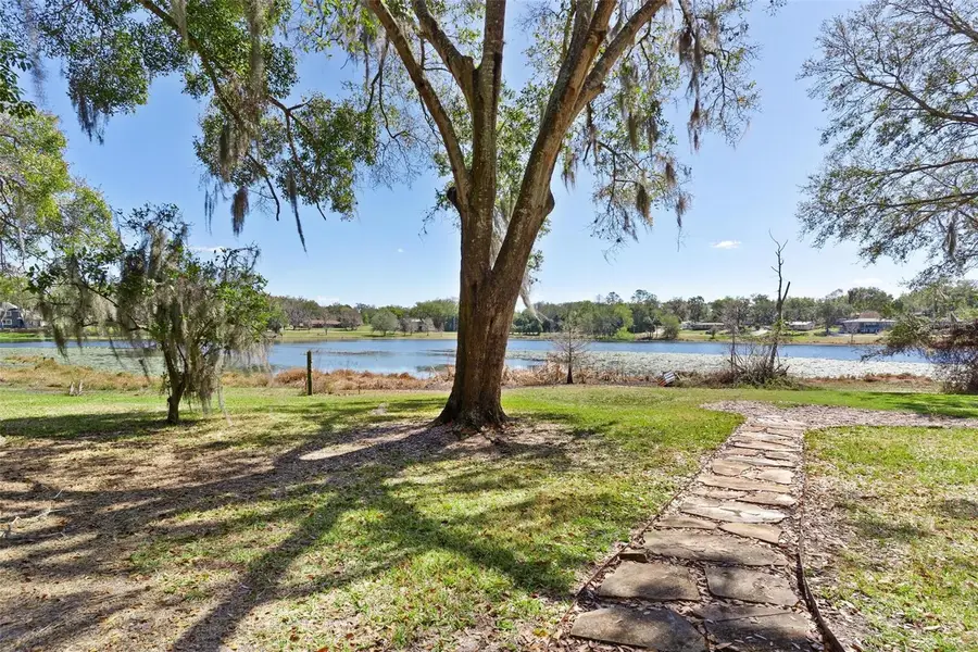405 W Mirror Lake Drive, Fruitland Park, FL 34731 - #3