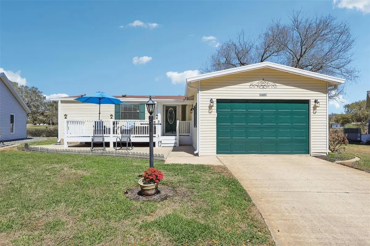 25736 Oak Alley, Leesburg, FL 34748 - #1