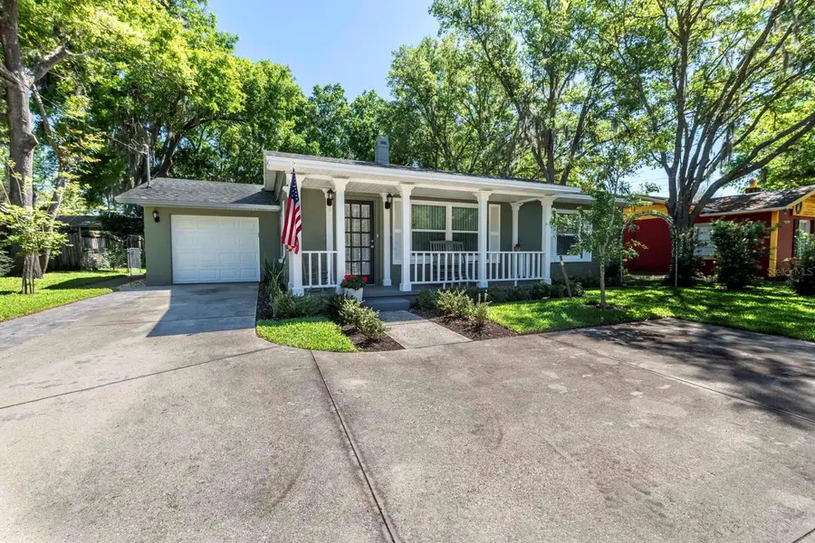 1210 N Donnelly Street, Mount Dora, FL 32757 - #3