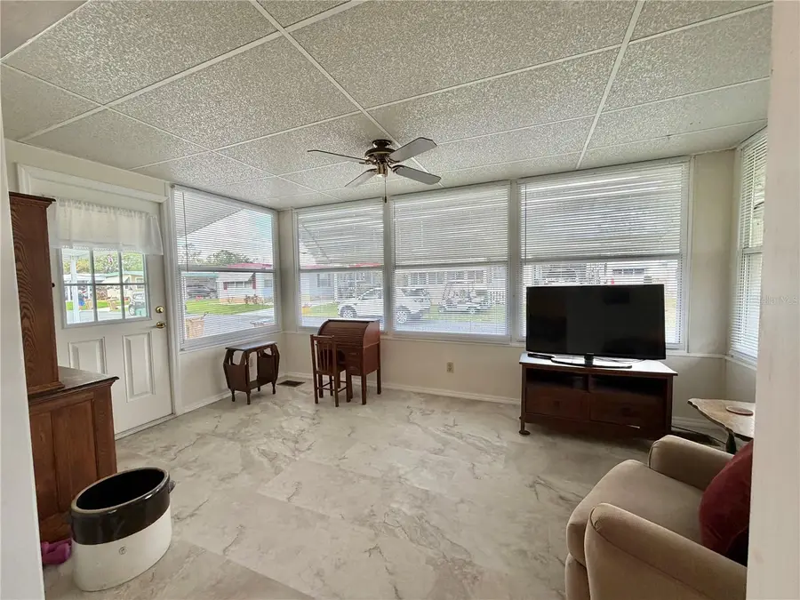 158 Hibiscus Way, Leesburg, FL 34748 - #3