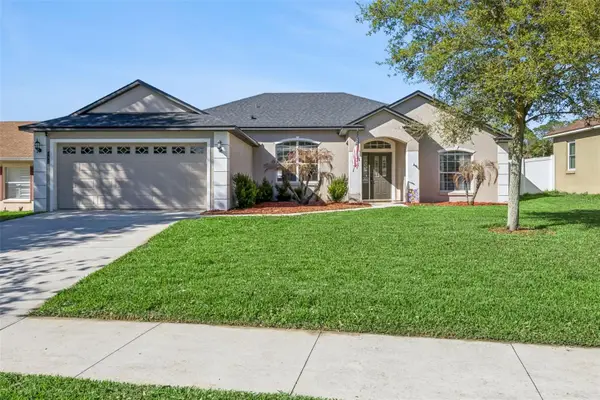 511 Lake Sumner Drive, GROVELAND, FL 34736