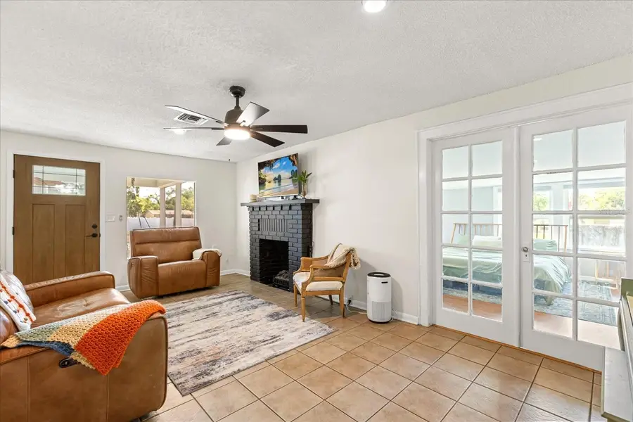 5528 Huron Street, Mount Dora, FL 32757 - #3