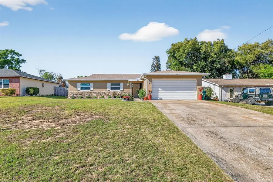 507 Firewood Avenue, Eustis, FL 32726 - #2