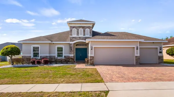 476 Bellissimo Place, HOWEY IN THE HILLS, FL 34737