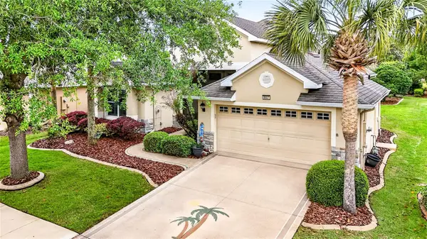 8927 Bridgeport Bay Circle, MOUNT DORA, FL 32757