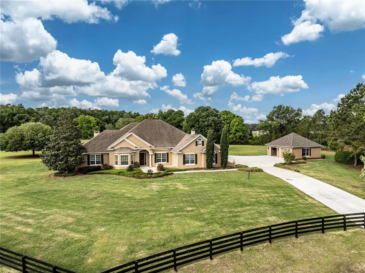 10517 NE 27th Street, Oxford, FL 34484 - #1