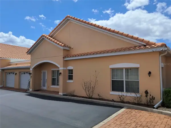 222 David Walker Drive #C2, TAVARES, FL 32778