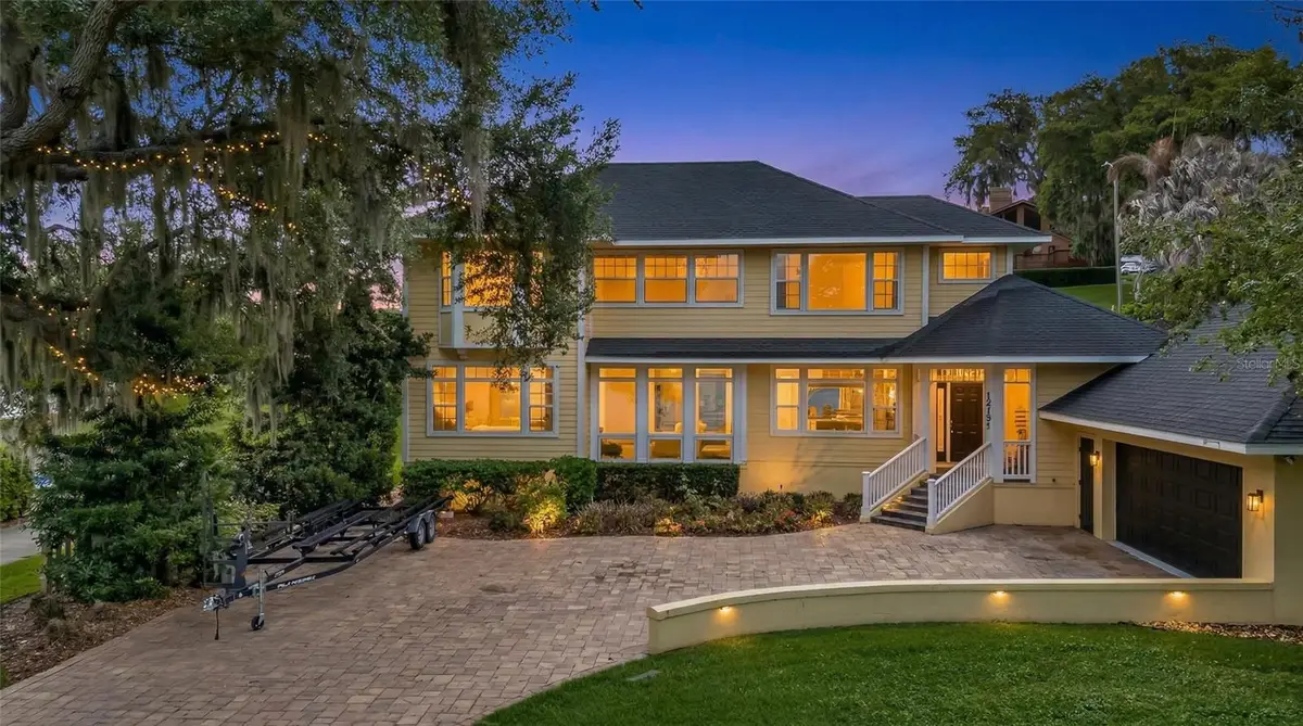 1215 Lakeshore Drive, Eustis, FL 32726 - #1