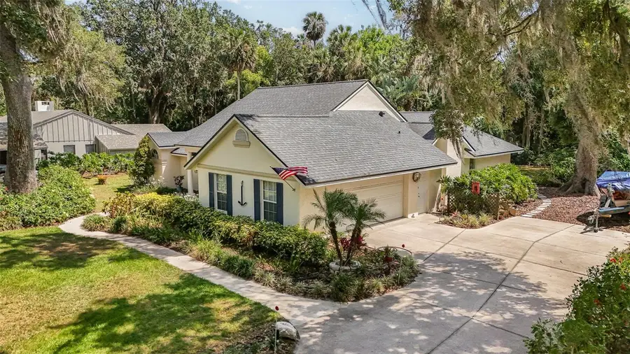 16730 Beauclaire Court, Tavares, FL 32778 - #2