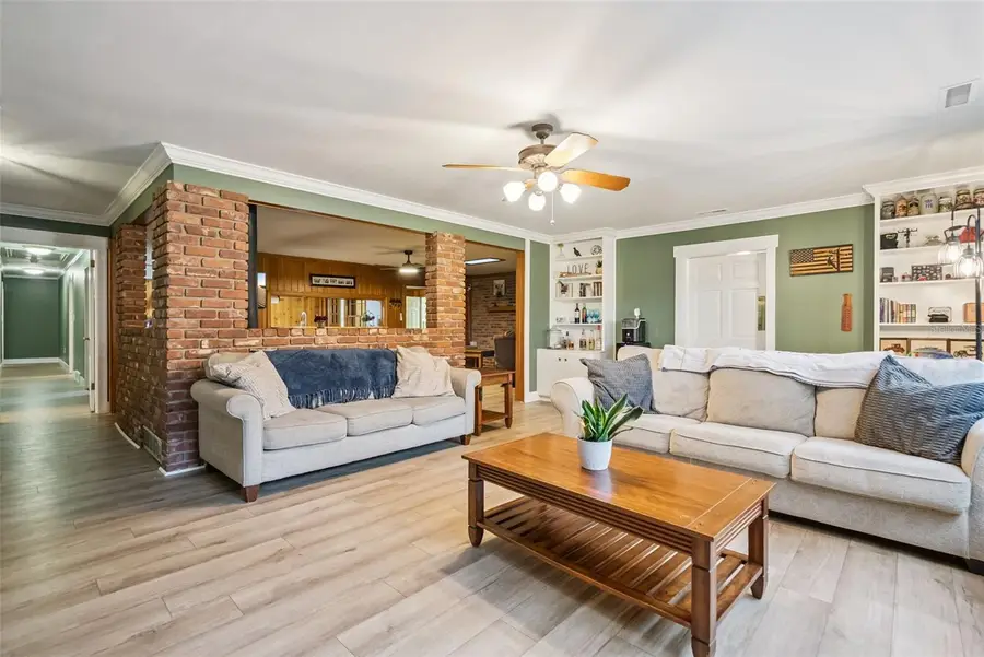 1000 Boylston Street, Leesburg, FL 34748 - #2