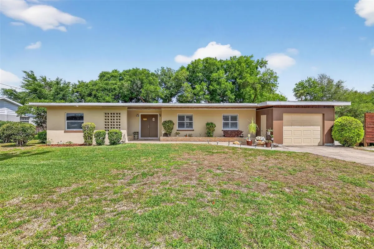 17923 Florida Street, Umatilla, FL 32784 - #1