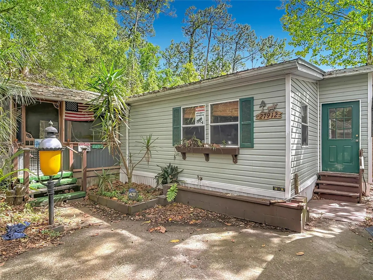 27912 Lake Avenue, Paisley, FL 32767 - #1