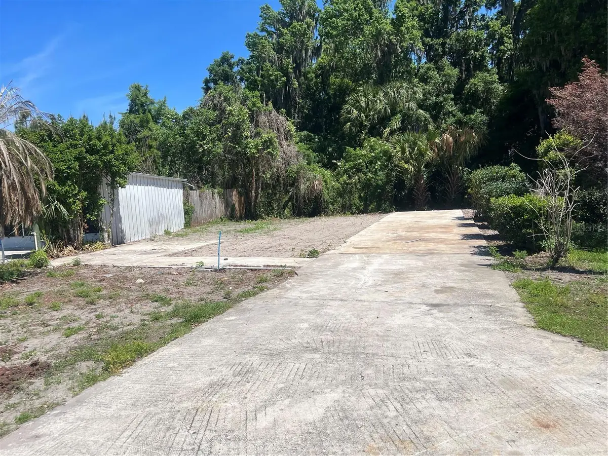948 Cr 461, Lake Panasoffkee, FL 33538 - #1