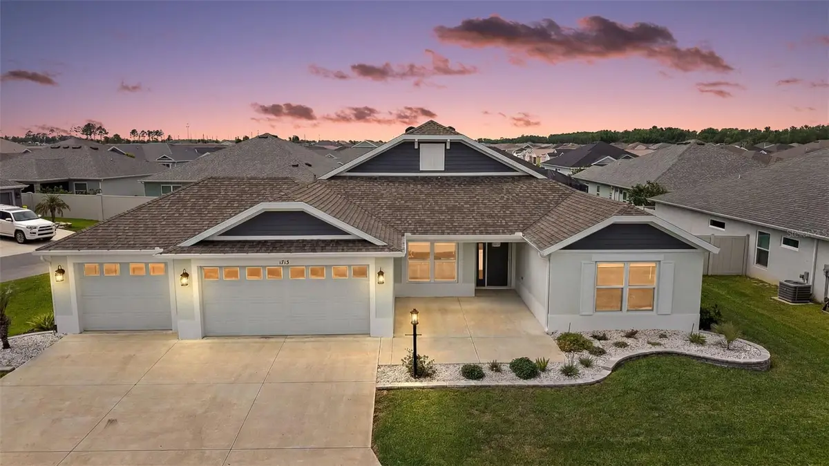 1713 Robbins Road, Howey In The Hills Okahumpka, FL 34762 - #1