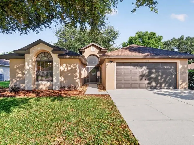 4943 Treasure Cay Road, Tavares, FL 32778 - #1