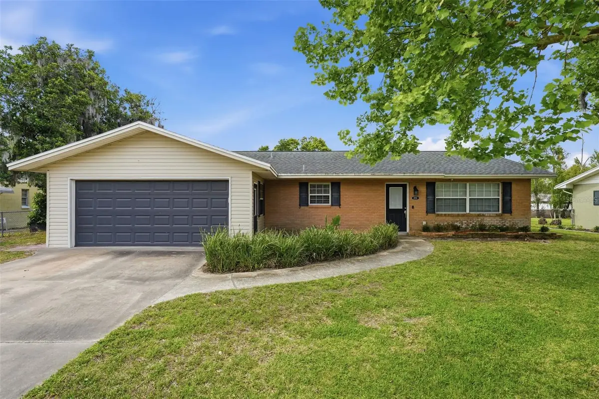 3996 Lake Eleanor Dr, Mount Dora, FL 32757 - #1