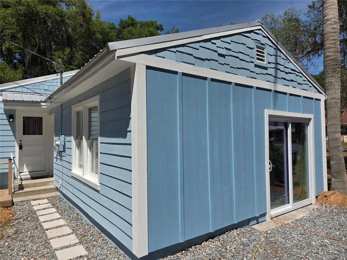 112 S Dixie Avenue, Fruitland Park, FL 34731 - #1