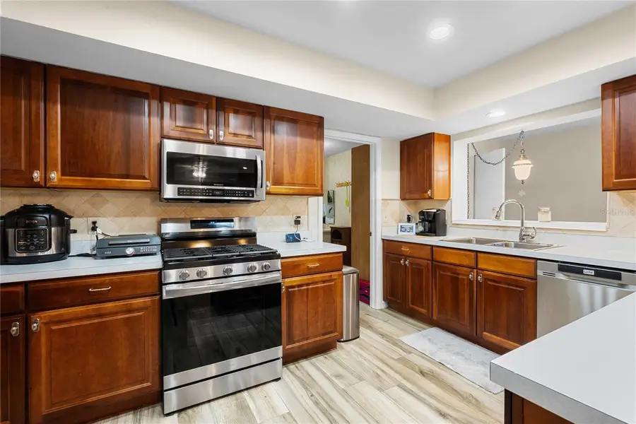 2122 Ramblewood Lane, Brandon, FL 33510 - #2