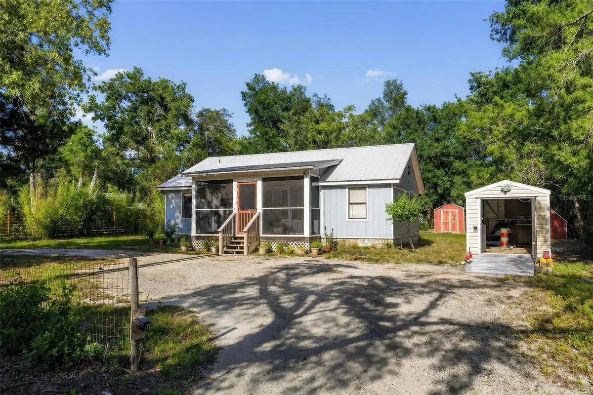 19150 County Road 450, Umatilla, FL 32784 - #1