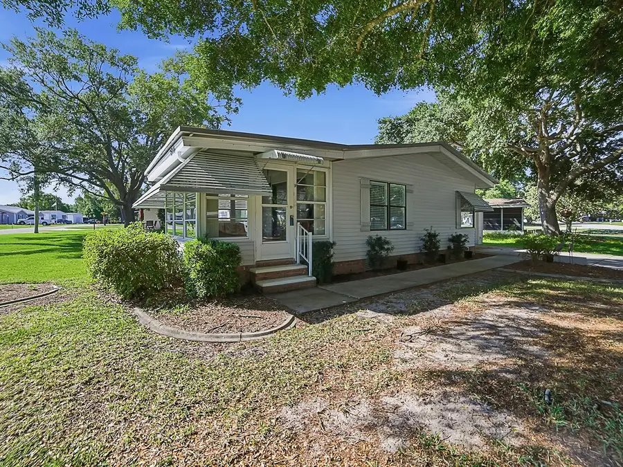 25143 Barrow Hill, Leesburg, FL 34748 - #2