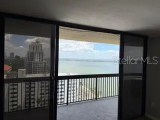 2413 Bayshore Boulevard #2001, TAMPA, FL 33629