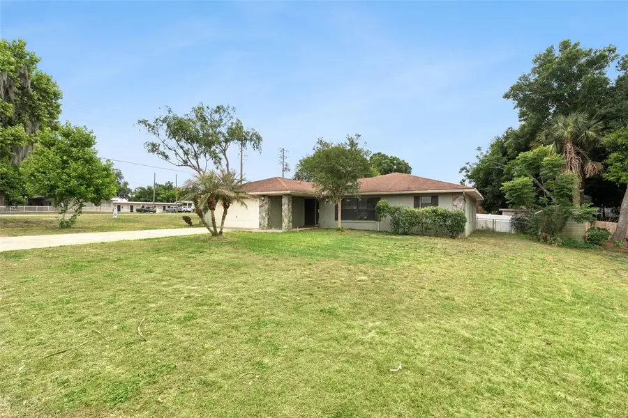 401 W Sumter Street, Minneola, FL 34715 - #3