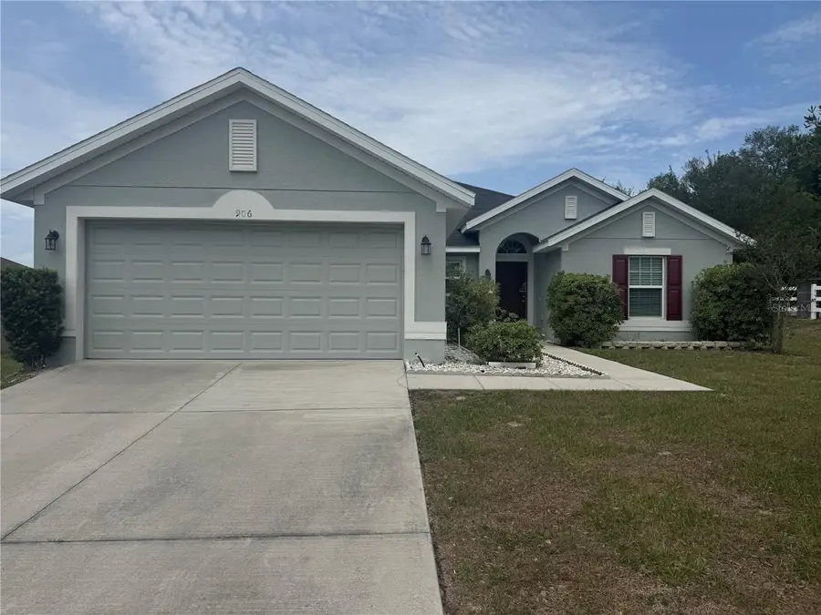 906 Chestnut Drive, Fruitland Park, FL 34731 - #2
