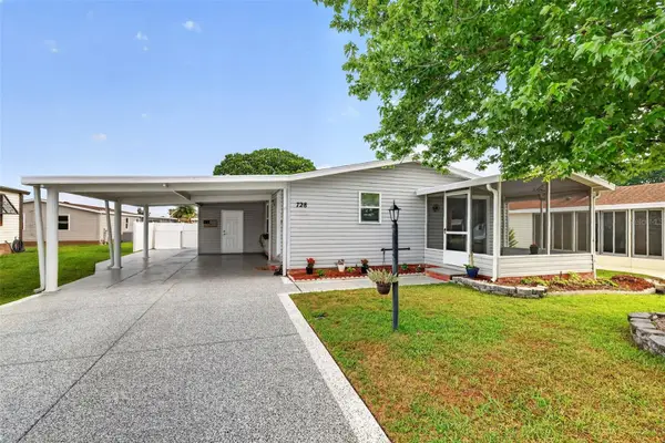728 Prado Drive, LADY LAKE, FL 32159