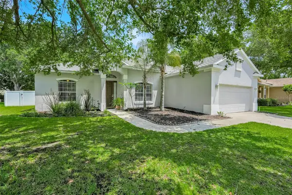 2947 Majestic Isle Drive, CLERMONT, FL 34711