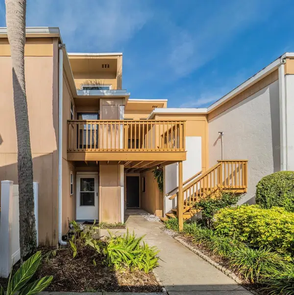 1051 S Highland Street #7E, MOUNT DORA, FL 32757
