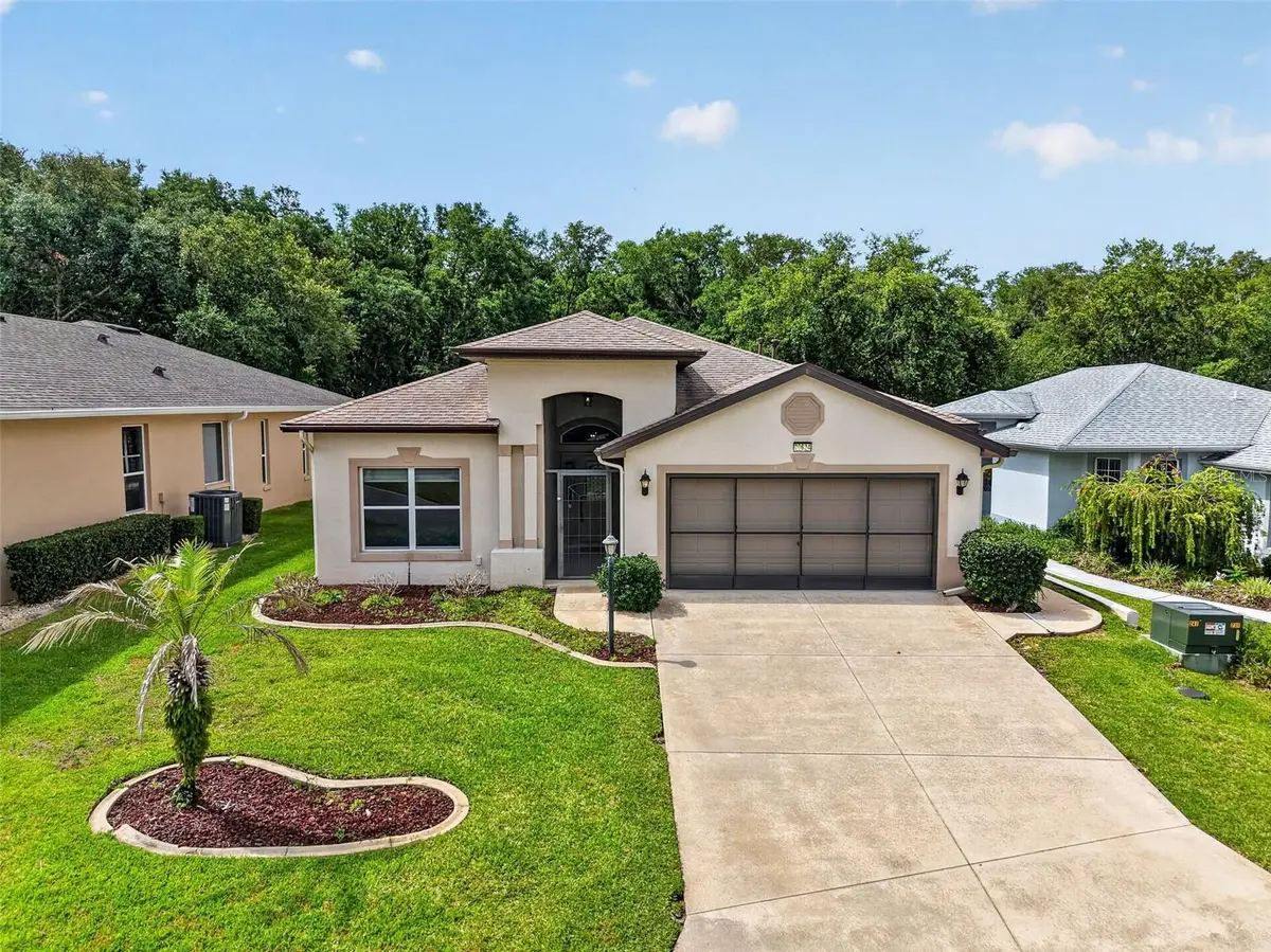 20634 Queen Alexandra Drive, Leesburg, FL 34748 - #1