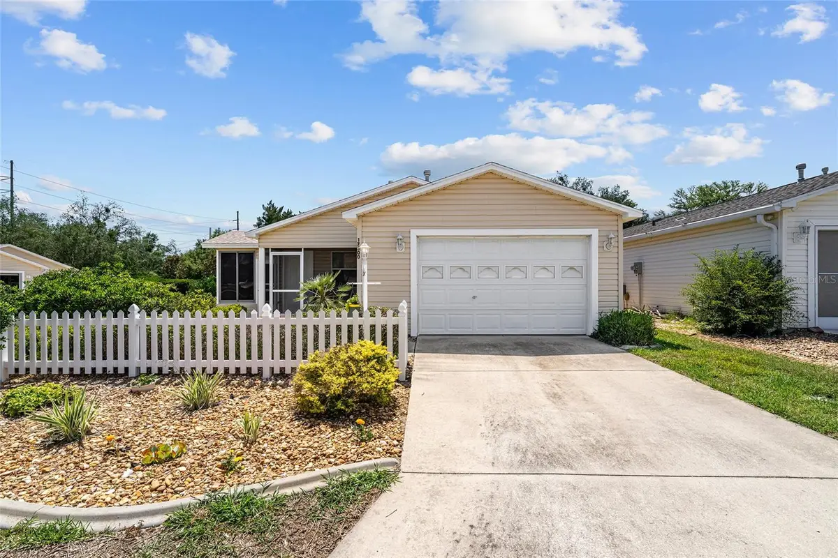 17300 SE 93rd Heyward Avenue, The Villages, FL 32162 - #1
