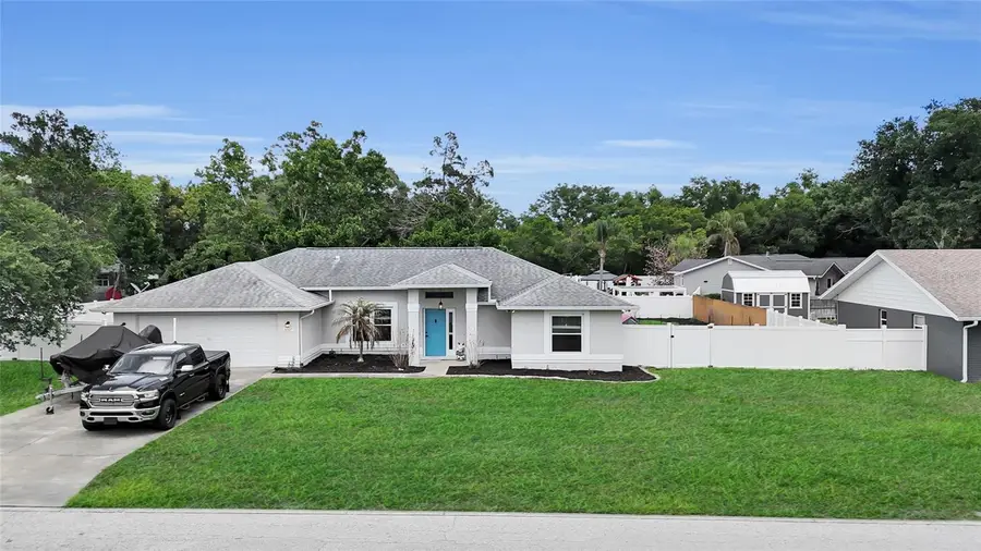 3007 Dupont Street, Eustis, FL 32726 - #2