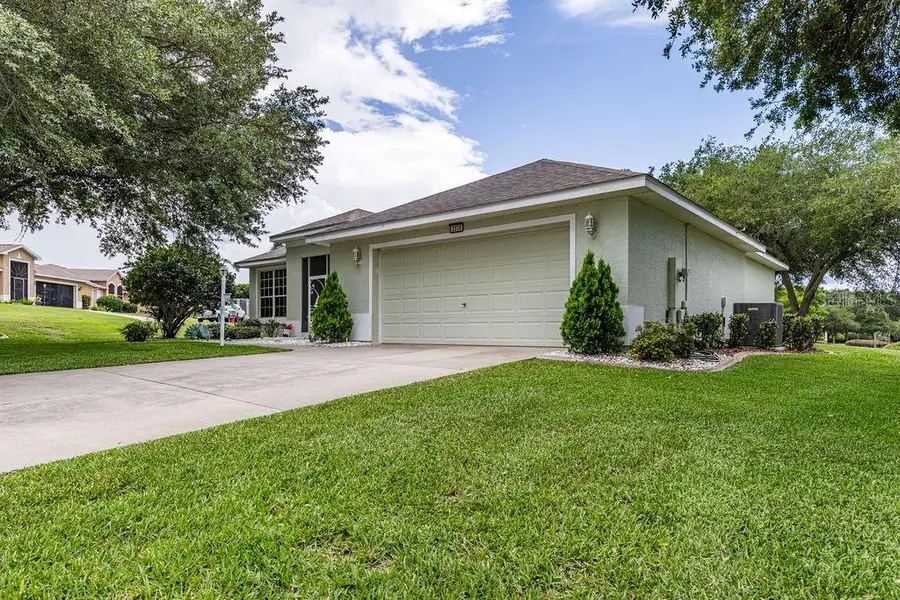3370 Saint Lucia Court, Tavares, FL 32778 - #2