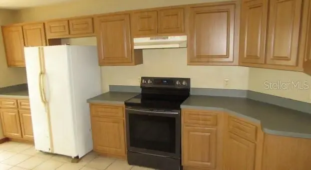 824 Berryhill Circle, Fruitland Park, FL 34731 - #3