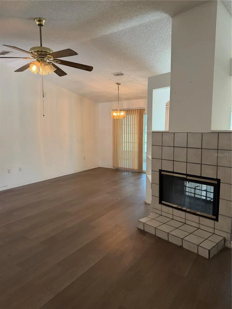 412 Westwood Drive, Leesburg, FL 34748 - #2