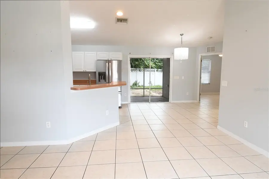 407 Cierra Oaks Circle, Lady Lake, FL 32159 - #3